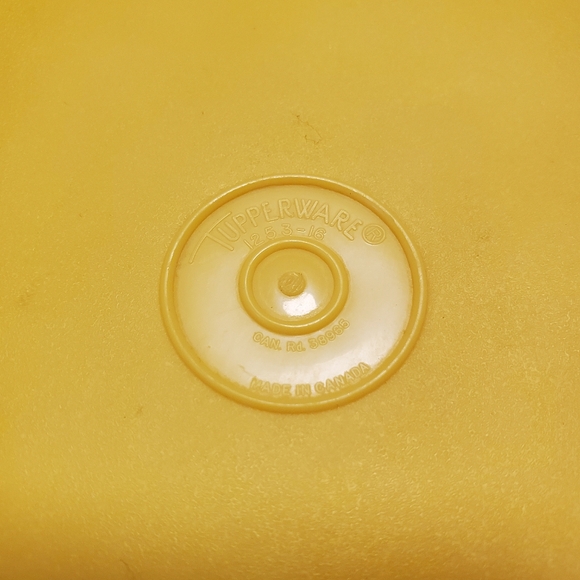 Vintage Tupperware Yellow and Orange Stackable Containers - Picture 4 of 6